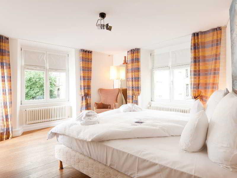Parc Beaux Arts Hotel